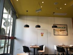 大堂-牛男手造(地铁天虹店)