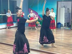 点击看大图 -呼拉汇舞蹈生活馆 Hawaii Hula&Tahiti Dance Studio