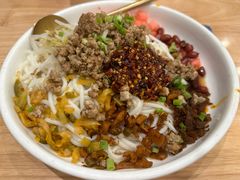 贵州肉臊拌粉-贵凤凰贵州米粉(五道口店)