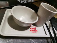 -龙巢盱眙龙虾·牛蛙·烧烤宵夜(八卦岭店)