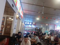 -冶建镜子·老南昌大排档·江西虾王(总店)