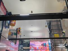 -鸿通城购物中心