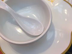-多嘴超级肉蟹煲(中街恒隆故宫店)
