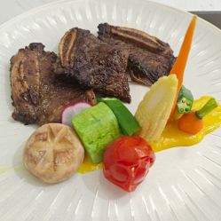 -安雅国际月子会所(拱北森宇富通店)