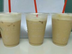 -全家便利店(襄阳南路店)