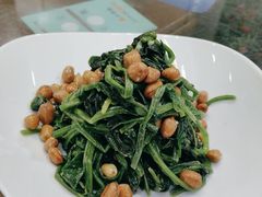 -大鸭梨烤鸭店(金顶街店)