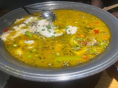 -小三峡食府(西五路店)
