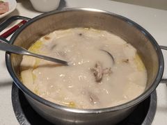 -煲王粤菜餐厅(中侨中心店)