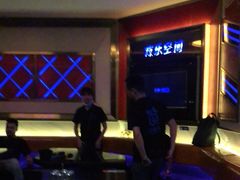 -欢乐空间KTV(奥山世纪城店)