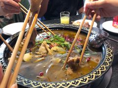 -符缸酸菜鸡(华阳店)