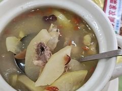 -始于2011柳周农家菜沙田柚美食店(东大街店)