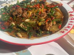 -鲁南仔·滕州炒鸡(经三路店)