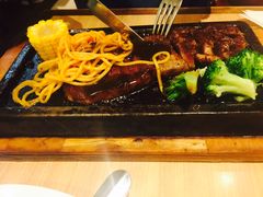 -必胜客(金鹰店)