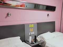 -莫泰酒店(厦门万象城火车站地铁站店)