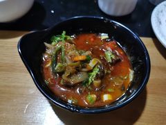 -果松木炭酸菜铜火锅·外婆参鸡汤