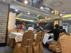 大堂-渝君重庆火锅(嘉宾路店)