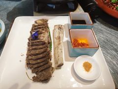 -姜君·千岛湖鱼头馆(浦东大道店)