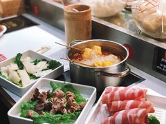 -百品聚旋转火锅(号外店)