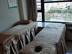 -张钰强中医正骨推拿连锁(华发商都店)