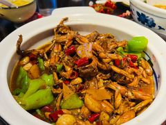 -阿财老铺·老蚌埠龙虾城(华夏总店)