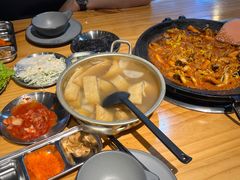 -红辣椒八爪鱼特色韩国料理专门店(远景路旗舰店)