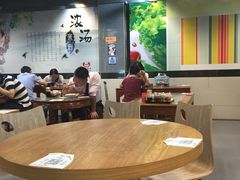 大堂-花溪飞碗牛肉粉(先烈路店)
