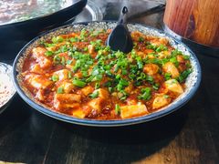 -乐山食古香跷脚牛肉