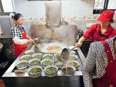 -镇南锅盖面馆(解放路店)