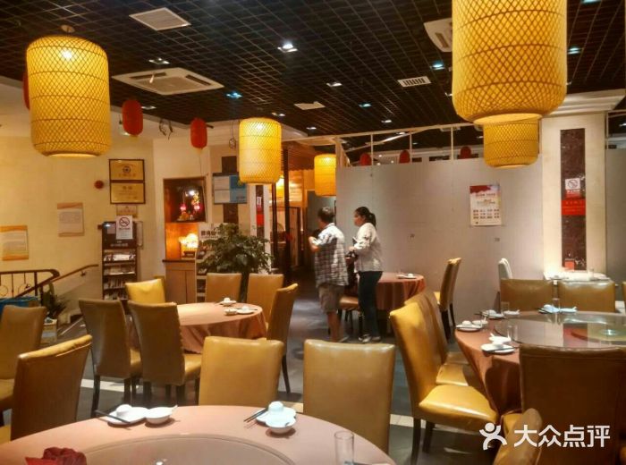谭谈川菜(控江路店)大堂图片