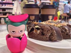 -泡泡玛特POPMART(国贸三期店)