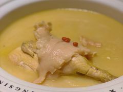-领鲜天下·焗海鲜·花胶鸡(天目里店)
