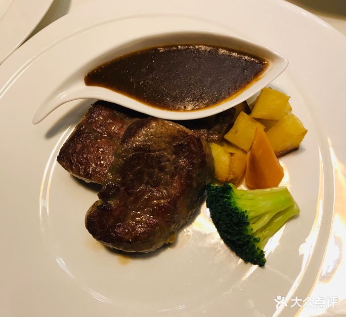 伦巴蒂意大利餐厅黑椒汁牛排图片 - 第4张