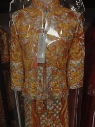 -懿沉香中式嫁衣礼服秀禾服龙凤褂马来褂旗袍总店