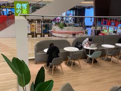 大堂-奈雪的茶(市百一店)