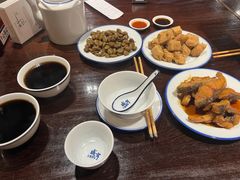 -咸亨酒店•非遗绍兴菜•中华老字号(堂吃餐厅)