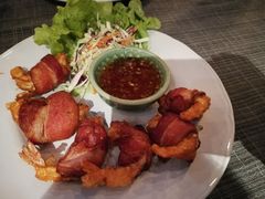-Dash Teak House