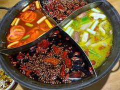 -白乐天毛肚火锅馆(南滨路店)