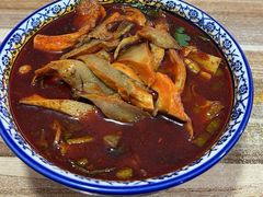 -老字号杨坡红油米线腊汁肉夹馍(东四道巷店)