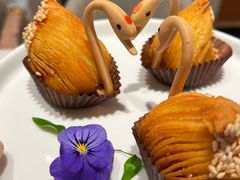 天鹅榴莲酥-粤来记·啫啫煲·点心(日月光店)