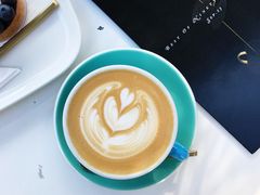 -UNI UNI(环亚凯瑟琳店)