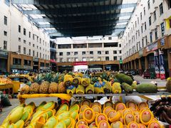 -新鸿港水果市场