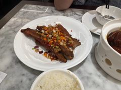 -小菜园新徽菜(宜兴八佰伴店)