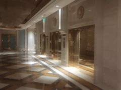 -盛宴标帜西餐厅龙虾.鲍鱼•牛排(重庆喜来登大酒店)