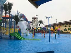 -中华郡温泉