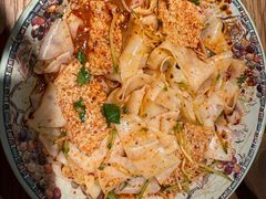 -纳鲁孜·新疆特色餐厅(上海悦荟广场店)