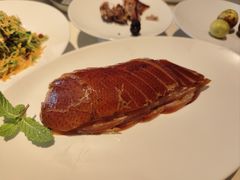 酥香嫩烤鸭-四季民福烤鸭店(外滩外白渡桥店)