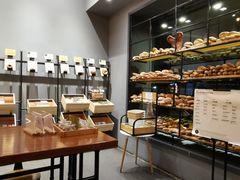 面包甜点陈列柜-面包谷Grains n' Beans(九号公馆店)