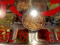 -矮子粉店1985·长沙米粉(湘春路店)