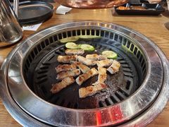 -香猪坊韩国烤肉专属门店(魏公村店)