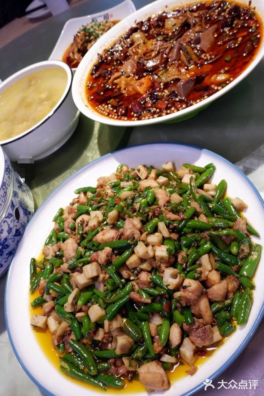 解放碑土著实力推荐，丘二馆味道好